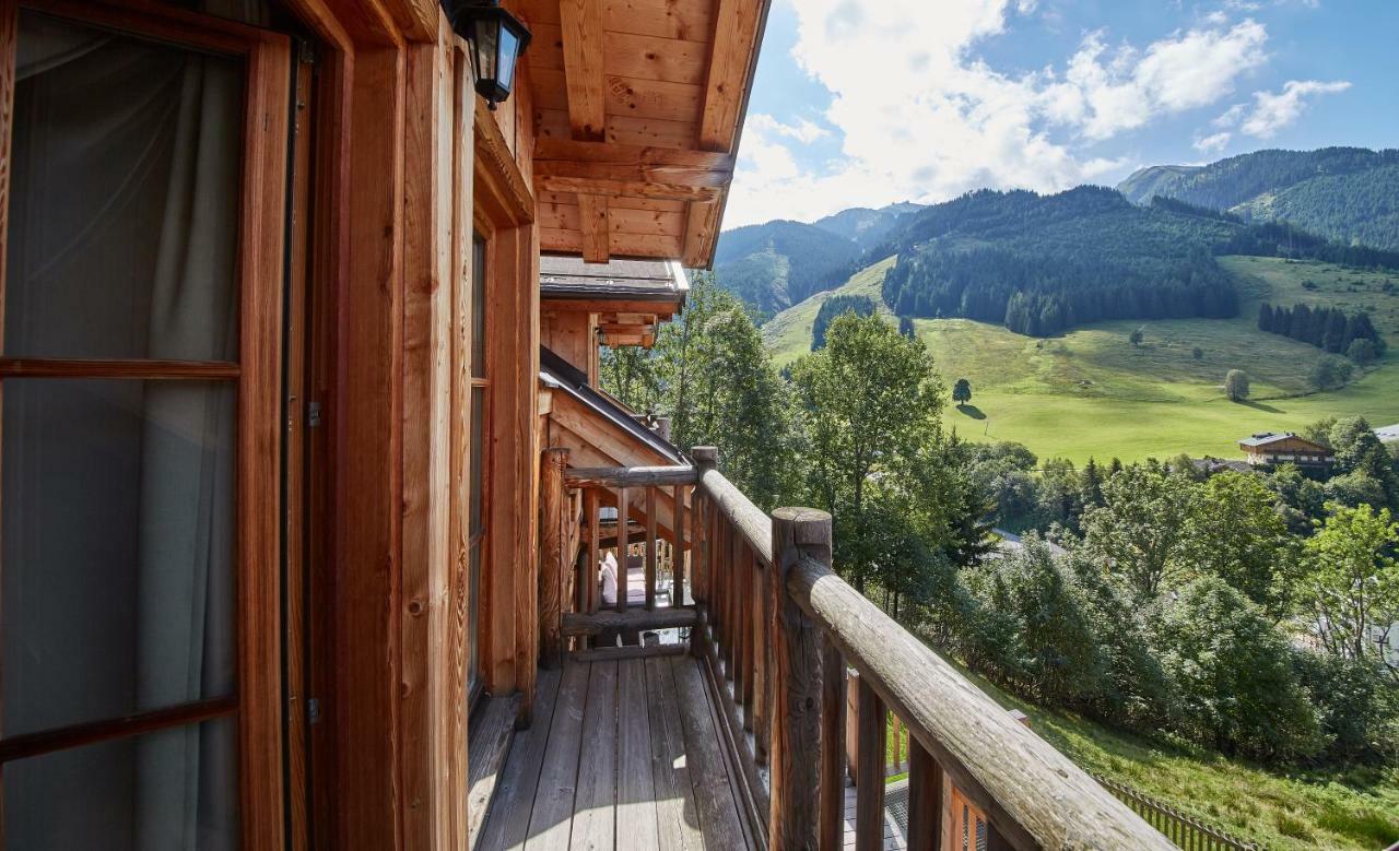 Вілла Chalets Blockhaus Saalbach By Holidayflats24 Екстер'єр фото